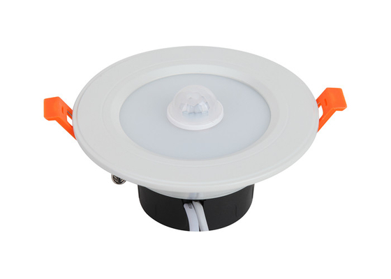 ホテルの赤外線モーションセンサーのホールダー5W PIRのモーションセンサーDownlight